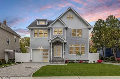 225 Cranford Ave, Cranford, NJ 07016