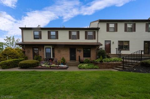 169 Riva Dr, Hackettstown, NJ 07840