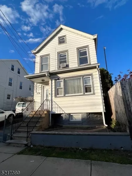 174 Lily St, Paterson, NJ 07522