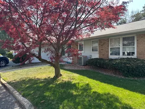 57 Cambridge Cir # a, Manchester Township, NJ 08759