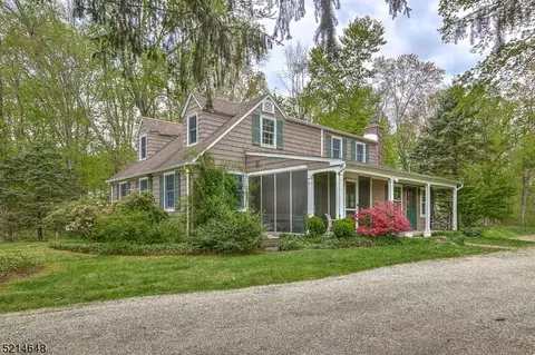 31 Meyersville Rd, Harding Twp, NJ 07935