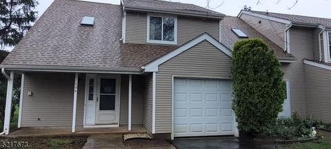 198 Buckingham Way, Somerset, NJ 08873