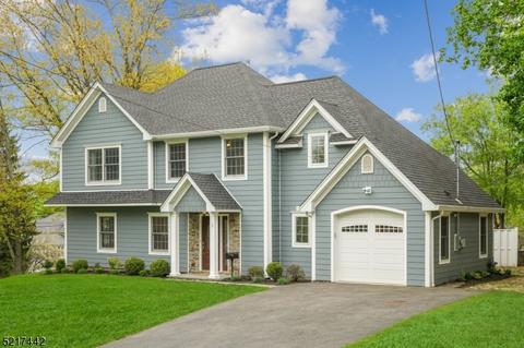2 Kensington Rd, Madison, NJ 07940