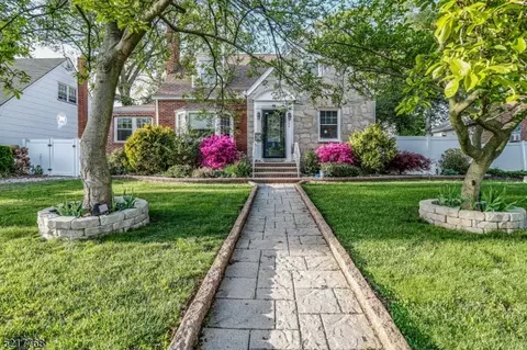 639 Grove St, Rahway, NJ 07065
