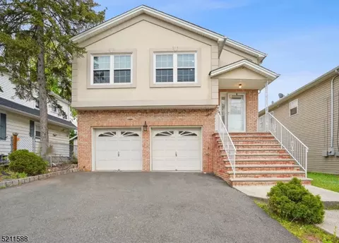 1517 Franklin St, Hillside, NJ 07205