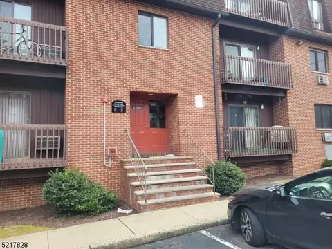 740 Mill St #E1, Belleville, NJ 07109