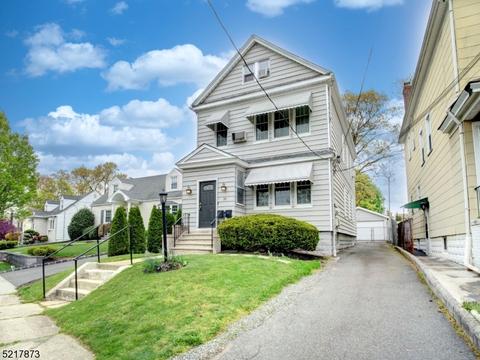 10 Freeman Pl, Nutley, NJ 07110