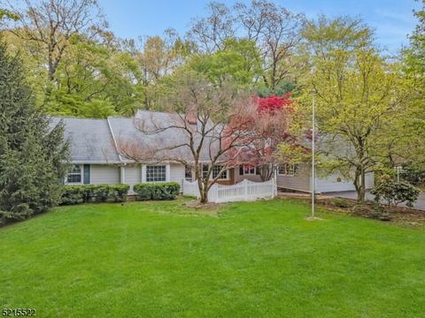 30 Olsen Dr, Warren, NJ 07059