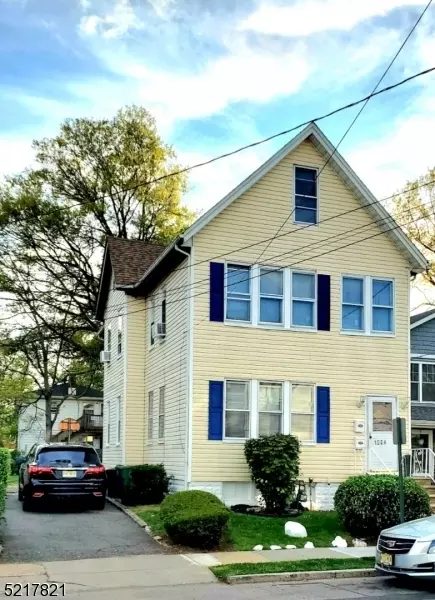1034 Morris St, Roselle, NJ 07203