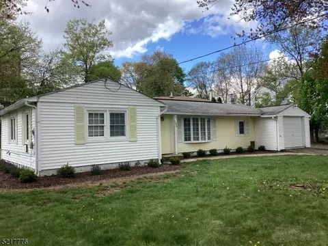 156 Brady Rd, Jefferson, NJ 07849