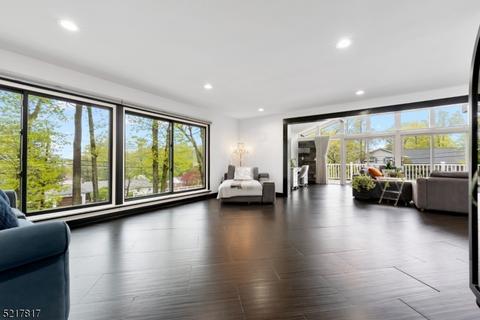 105 Mandon Dr, Wayne, NJ 07470 photo 7