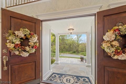 11 Brigade Hill Rd, Morristown, NJ 07960