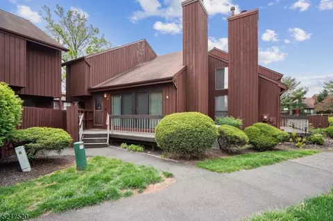 24 Bloomingdale Dr #2A, Hillsborough, NJ 08844