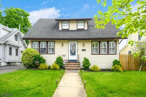 1115 Charlotte Pl, Rahway, NJ 07065