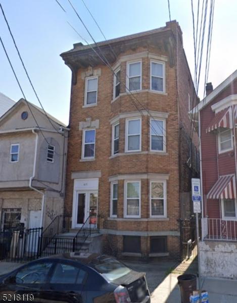 617 N 6th St #3, Newark, NJ 07107