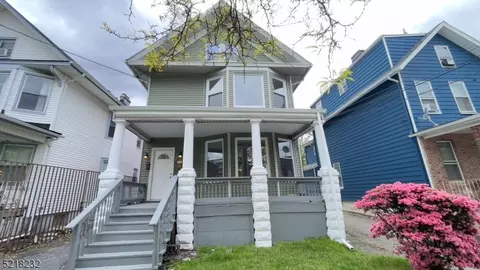 142 Dehart, Elizabeth, NJ 07202