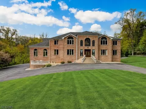 106 Meeker Rd, Bernards, NJ 07920