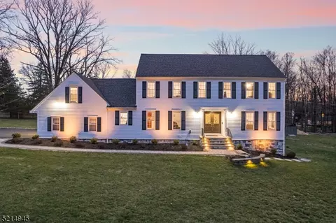 6 Kensington Rd, Basking Ridge, NJ 07920