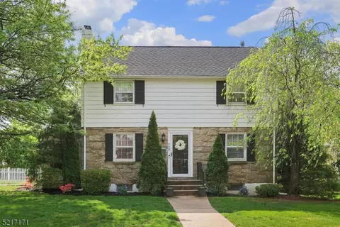 720 Kimball Ave, Westfield, NJ 07090