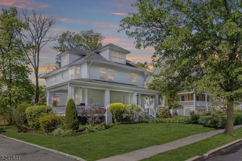 20 Ridgewood Ter, Maplewood, NJ 07040