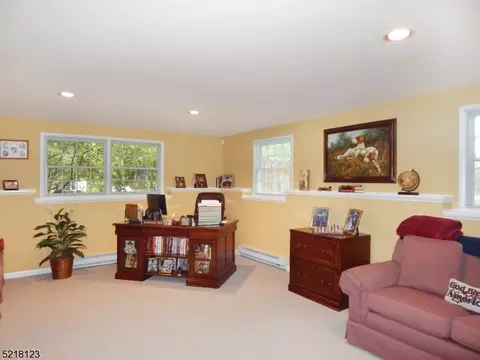805 E Prospect St, Hackettstown, NJ 07840 photo 18
