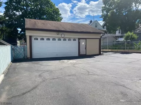 36 Comley Pl, Bloomfield, NJ 07003 photo 29