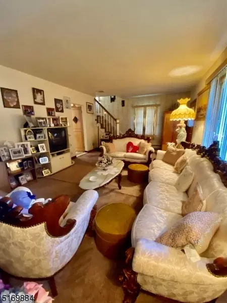 36 Comley Pl, Bloomfield, NJ 07003 photo 7