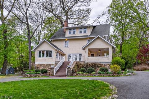 255 Morris Ave, Mountain Lakes, NJ 07046