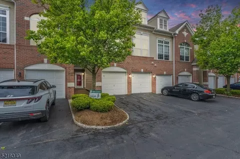 1006 Redspire Dr, Union, NJ 07083