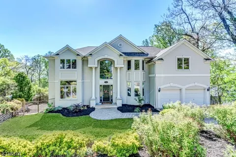 2660 Farview Dr, Scotch Plains, NJ 07076