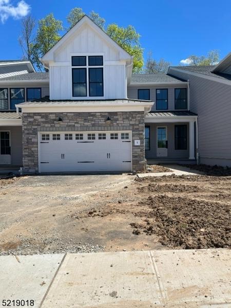 8 Hawfinch Dr, Berkeley Heights, NJ 07922