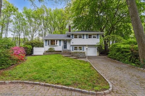 51 Union County Pkwy, Clark, NJ 07066