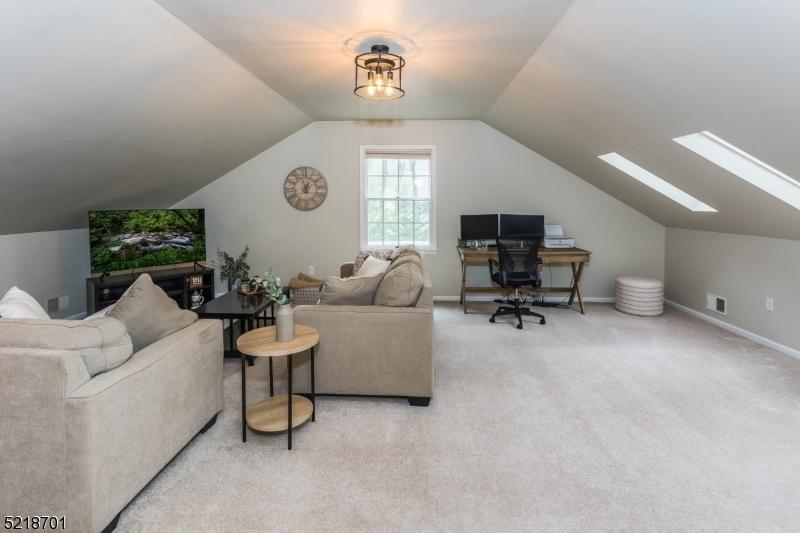  109 Oakdale Rd, Chester, NJ 07930 photo 19