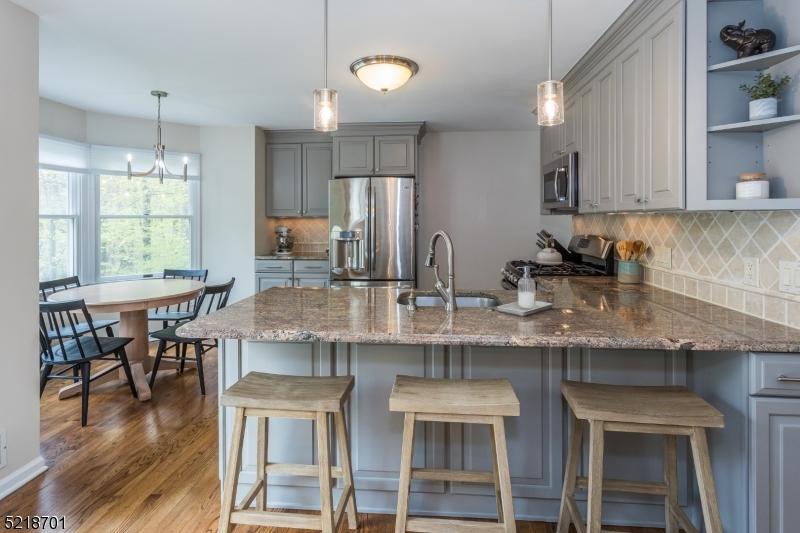  109 Oakdale Rd, Chester, NJ 07930 photo 10