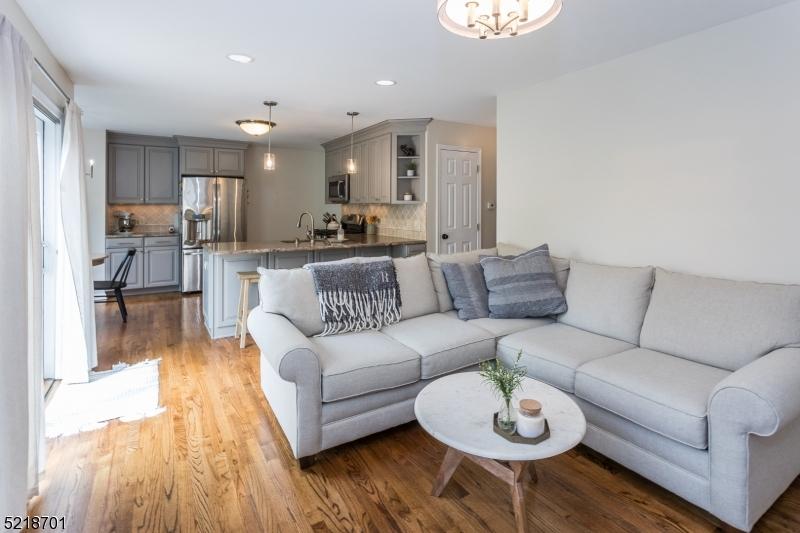  109 Oakdale Rd, Chester, NJ 07930 photo 16