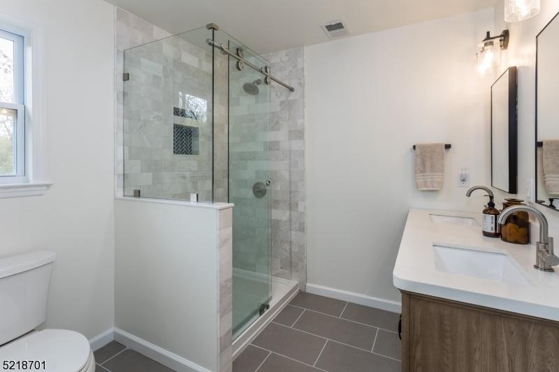  109 Oakdale Rd, Chester, NJ 07930 photo 22