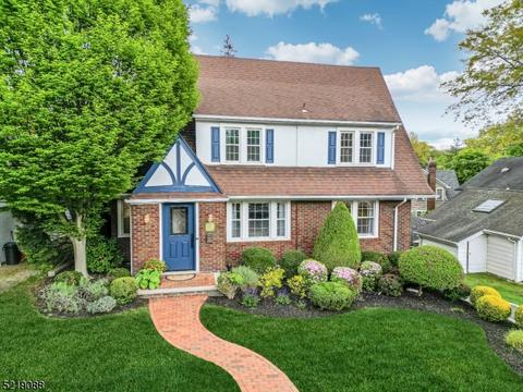 54 Fairview Ave, Glen Rock, NJ 07452