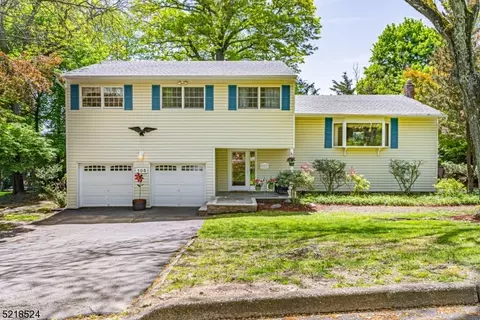 105 Marc Blvd, Boonton, NJ 07005