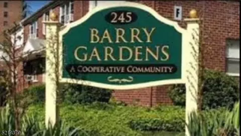 245 Passaic Ave #C9, Passaic, NJ 07055