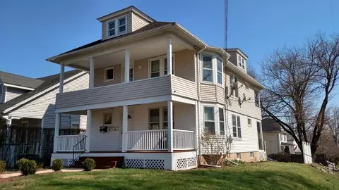 64 Bonnell St, Flemington, NJ 08822