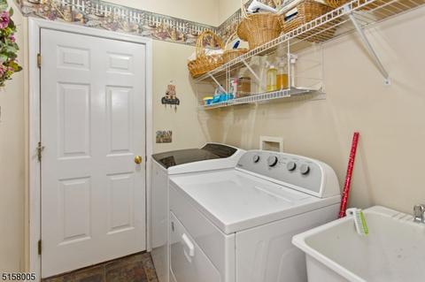 73 Spring Ln, Hackettstown, NJ 07840 photo 14