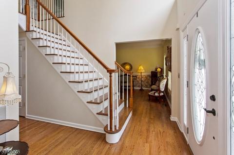 73 Spring Ln, Hackettstown, NJ 07840 photo 4