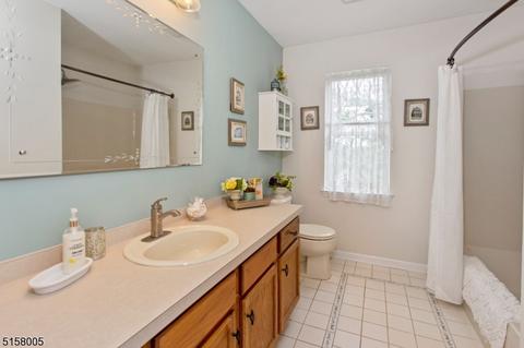 73 Spring Ln, Hackettstown, NJ 07840 photo 21