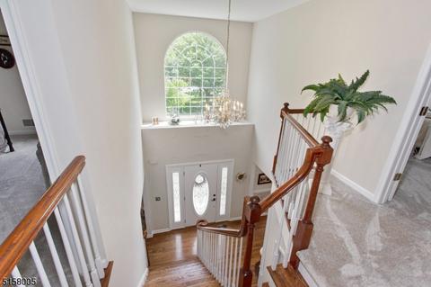 73 Spring Ln, Hackettstown, NJ 07840 photo 3