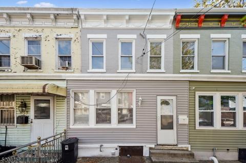 417 Union St # A, Jersey City, NJ 07304