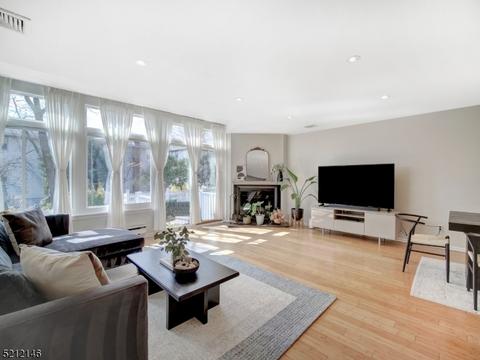 501 Boyden Ave, Maplewood, NJ 07040