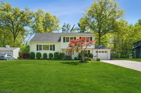 80 Brookside Dr, New Providence, NJ 07974
