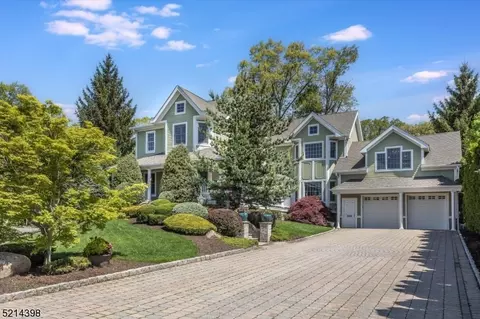 324 High St, Nutley, NJ 07110
