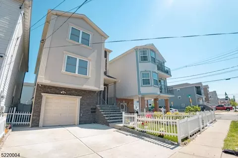 1025 E Grand St, Elizabeth, NJ 07201