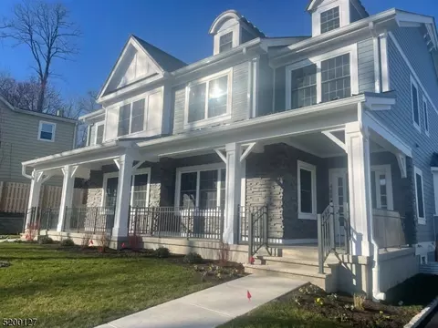 48 Orchard St #B, Summit, NJ 07901